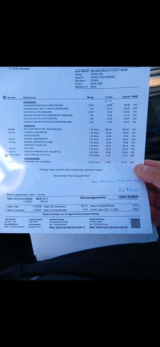 Mercedes-Benz E320 2008 — photo 12
