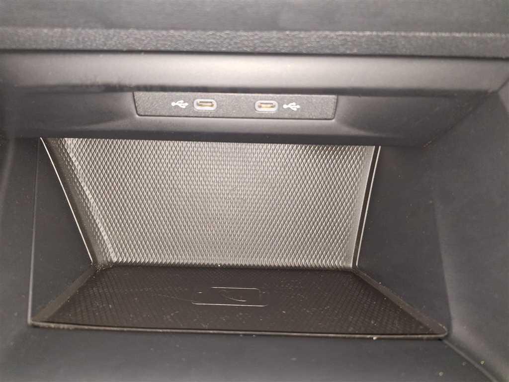Volkswagen Golf Variant Life 1.0 TSI Winterpaket Standhz
