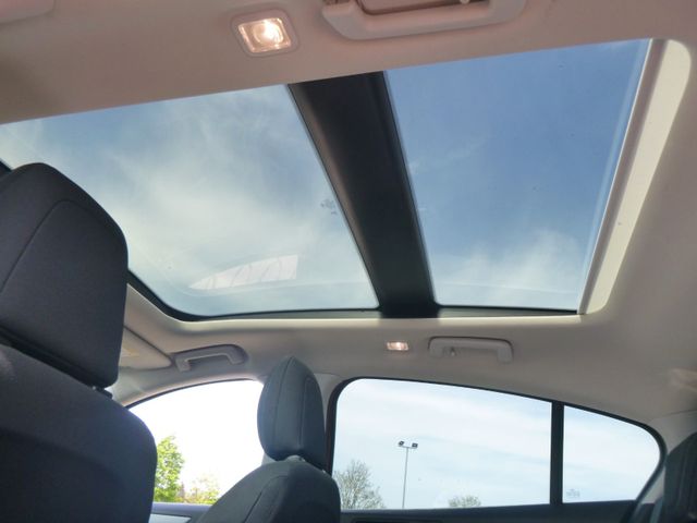 Fahrzeugabbildung Ford Focus ACTIVE 1,5 EcoB >AUT/Headup/NAV/LED/PAN<