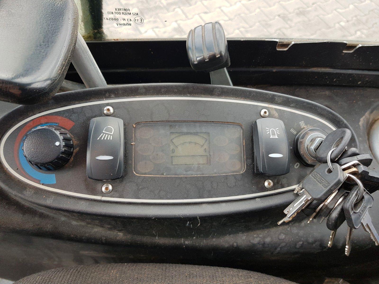 Fahrzeugabbildung JCB 8018 / 3.420h / hydrl. Grabenräumer / Tieflöffel