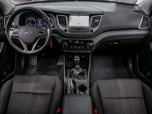 Hyundai Tucson 1.6 blue Classic 2WD Navi Anfahrassistent