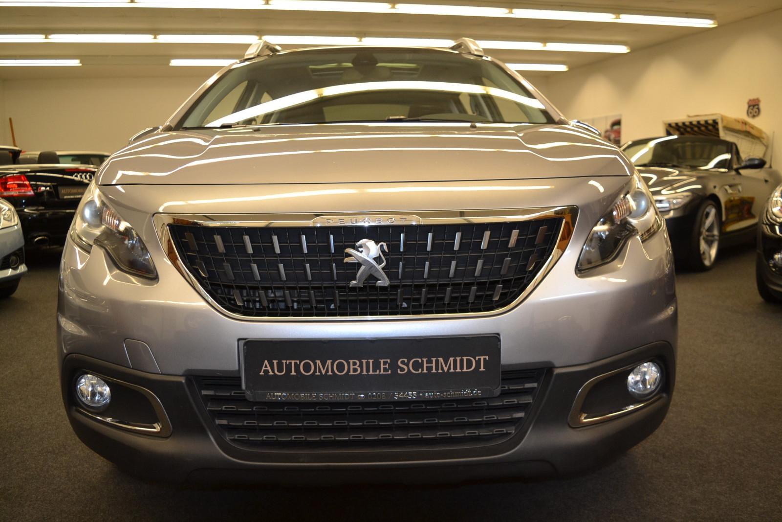 Peugeot 2008 STYLE (Modell 2018 - Panoramadach) ZR neu!