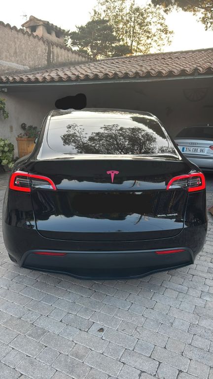 Image of Tesla Model Y