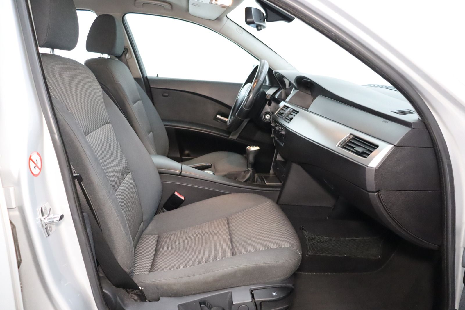 Fahrzeugabbildung BMW 520 i * Sitzhzg. * Tempomat