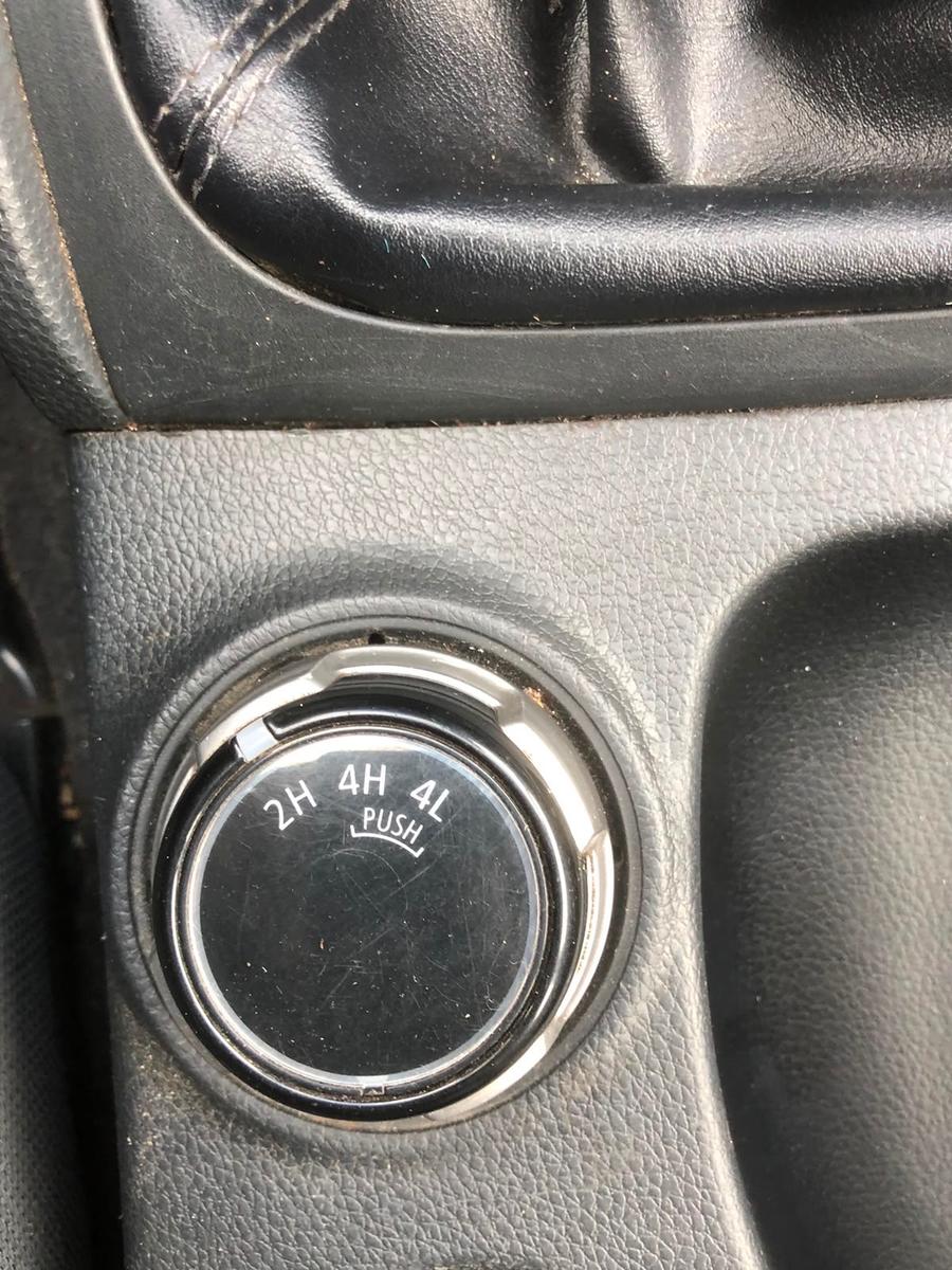 Mitsubishi L200 Basis Doppelkabine 4WD