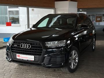 Audi Q7 - 1