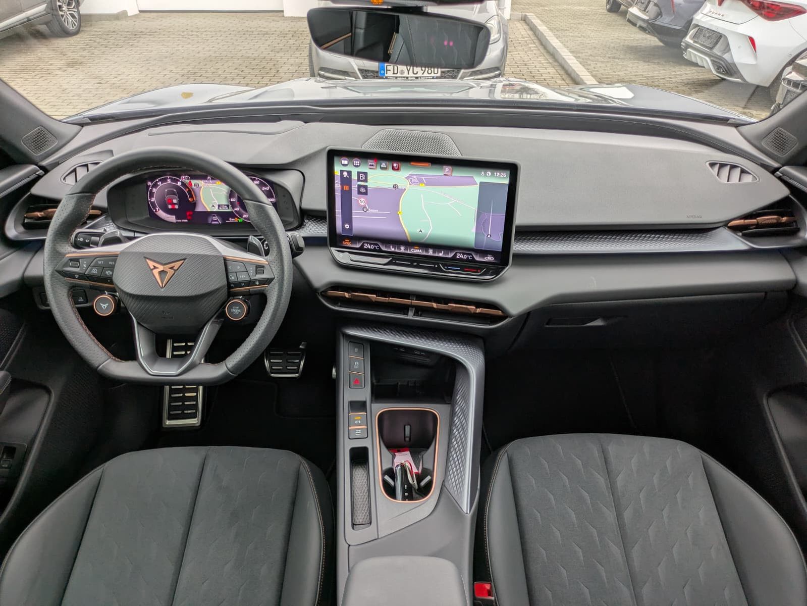 Fahrzeugabbildung CUPRA Terramar 2.0 TSI 4D VZ HUD*MATRIX*PANO*DCC*20"