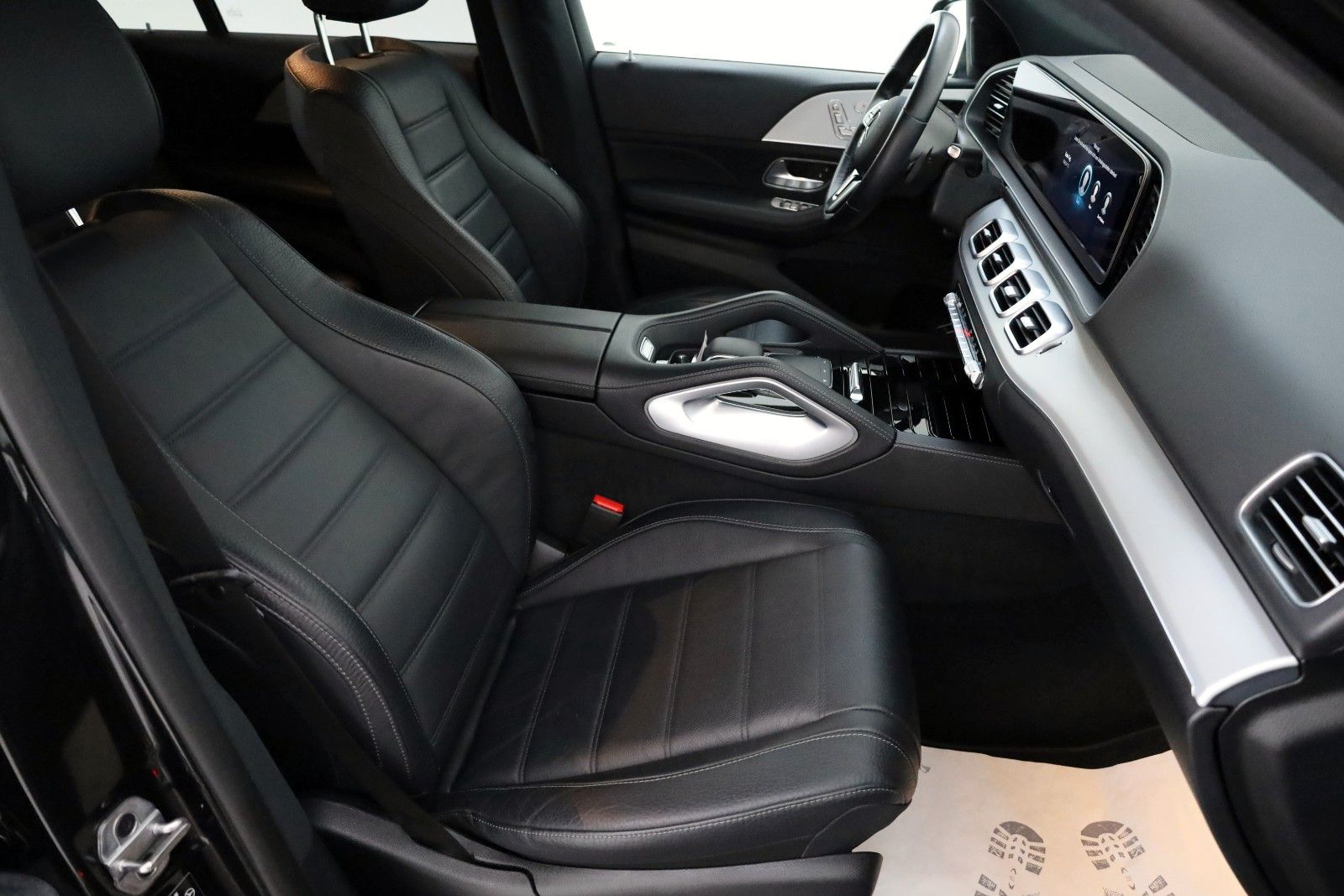 Fahrzeugabbildung Mercedes-Benz GLE 350de 4M Leder,Navi,LED,Park Pak 360°,AppleC