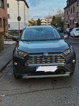 Toyota RAV 4 2.5 Hybrid Club Auto Club - Toyota RAV 4 Gebrauchtwagen in Düsseldorf