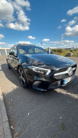 MERCEDES-BENZ Mercedes Benz A Klasse Limousine