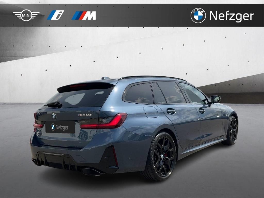BMW M340i xDrive Touring M Sport RFK PANO LED H&K