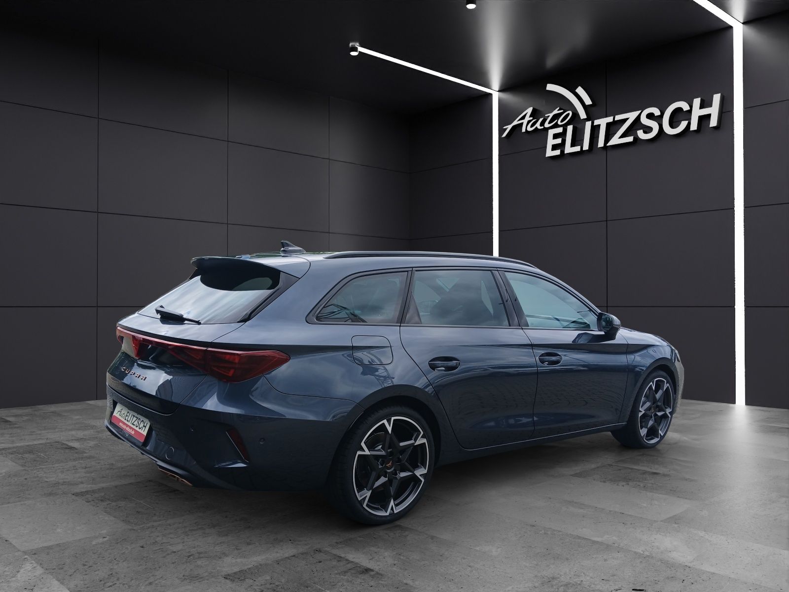 Fahrzeugabbildung CUPRA Leon Sportstourer VZ 1.5 e-Hybrid MATRIX AHK