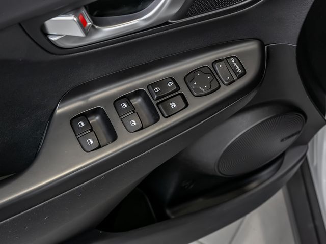 Hyundai Kona Trend Elektro 2WD Kamera KRELL Navi LED