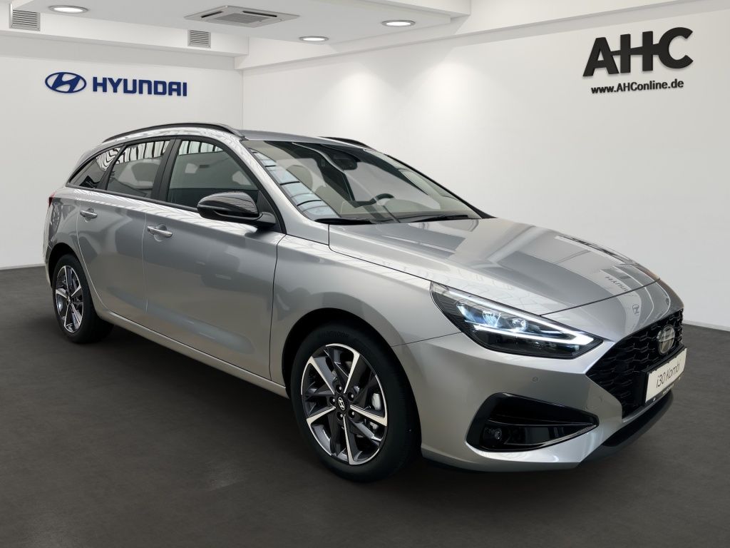 Fahrzeugabbildung Hyundai i30 Kombi 1.6 T-GDI Trend AUT SpurH