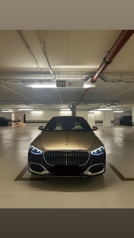 Image of Mercedes-Benz S 580