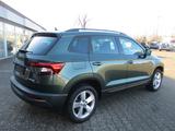 Skoda Karoq Ambition,Klimaaut.,Sitzh.,Lenkradh,PDC,AHK - Skoda: Grün