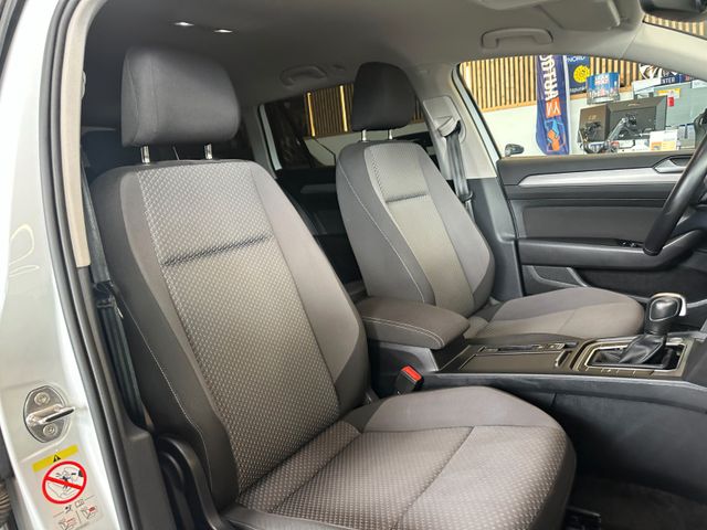 MYAUTOCENTER – Gebraucht- und Jahreswagen mit Werkstattservice in Pfaffenhofen Volkswagen Passat *AHK*ACC*KLIMAAUTO*LED*NAVI*1.HAND*