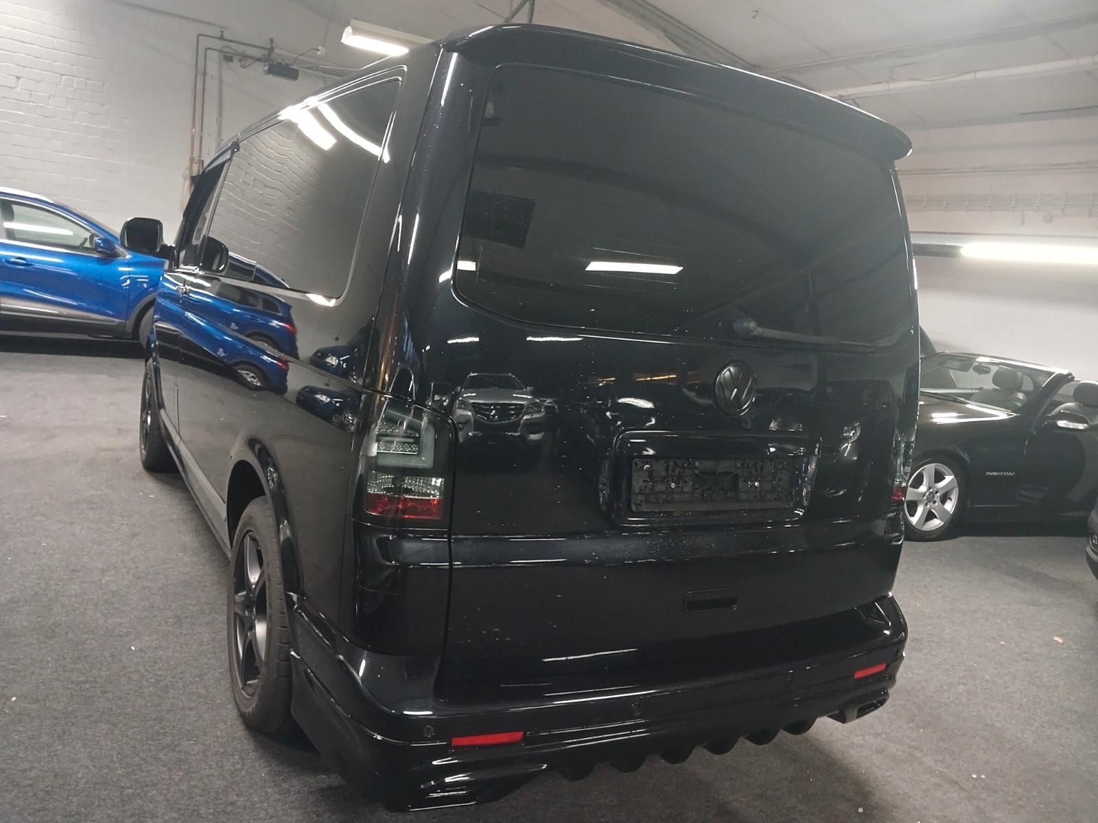 Volkswagen T5 Multivan NAVI 7 SITZER ZAHRIEM SERVICE NEU