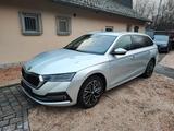 Skoda Octavia Style/MATRIX/ACC/KEYLESS/KAMERA/AMBIENTE