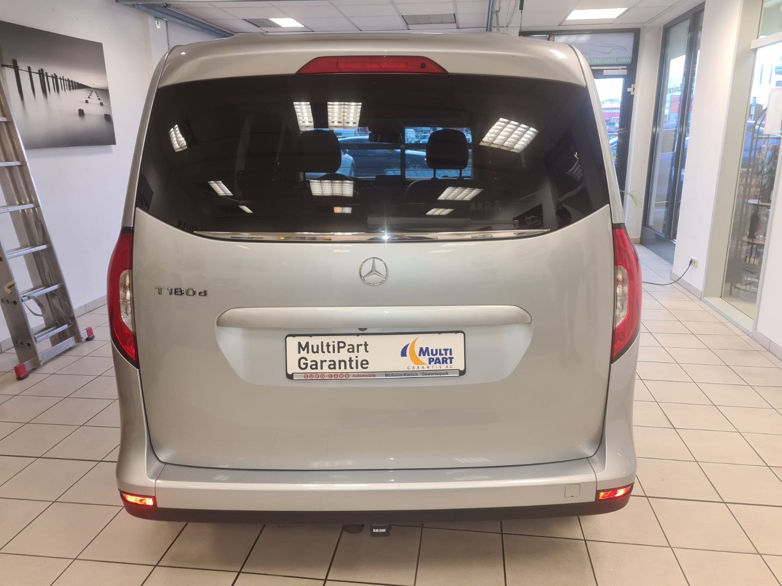 Fahrzeugabbildung Mercedes-Benz T180d / KLIMA / KAMERA