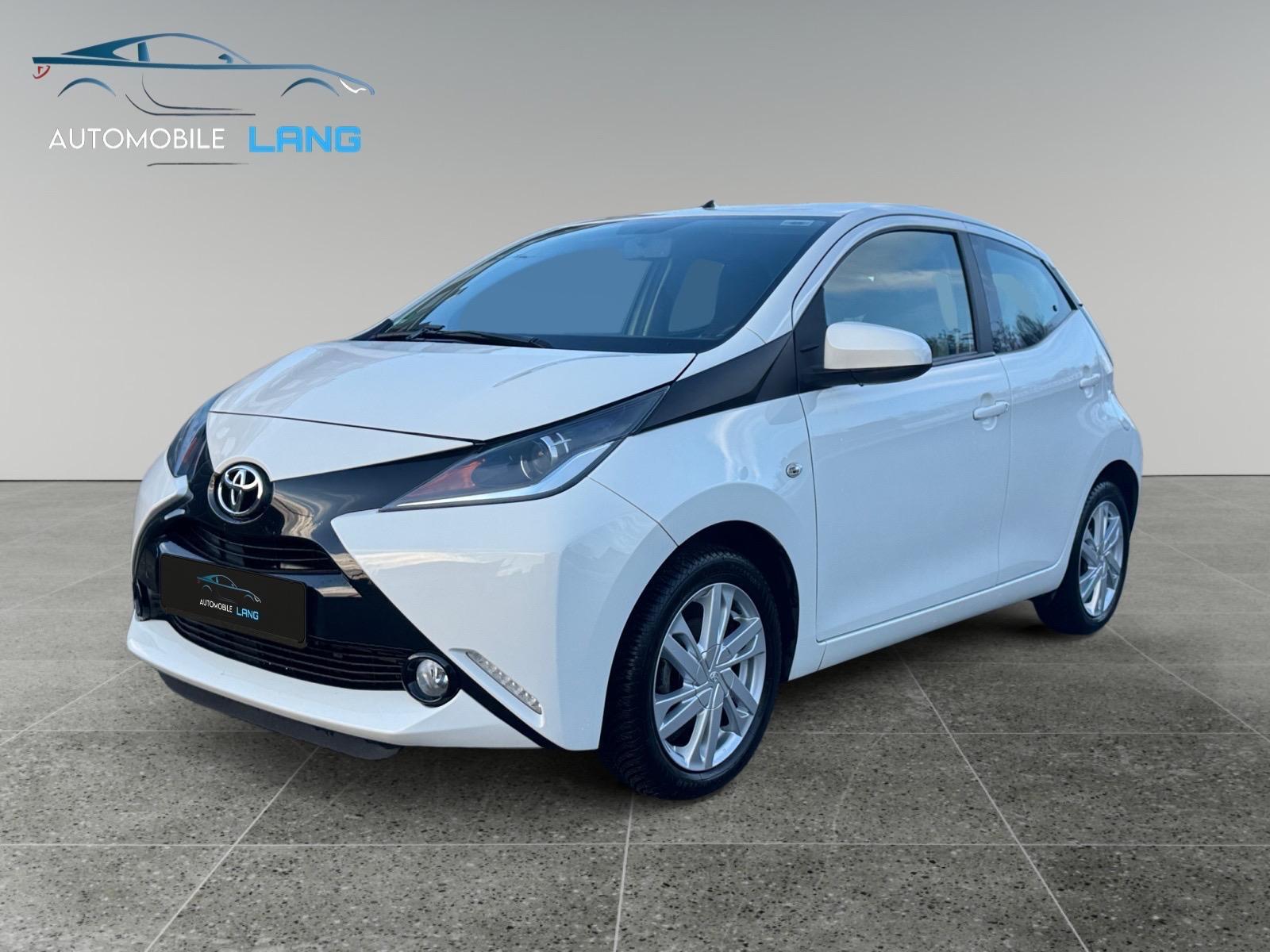 Toyota Aygo AYGO x-play touch