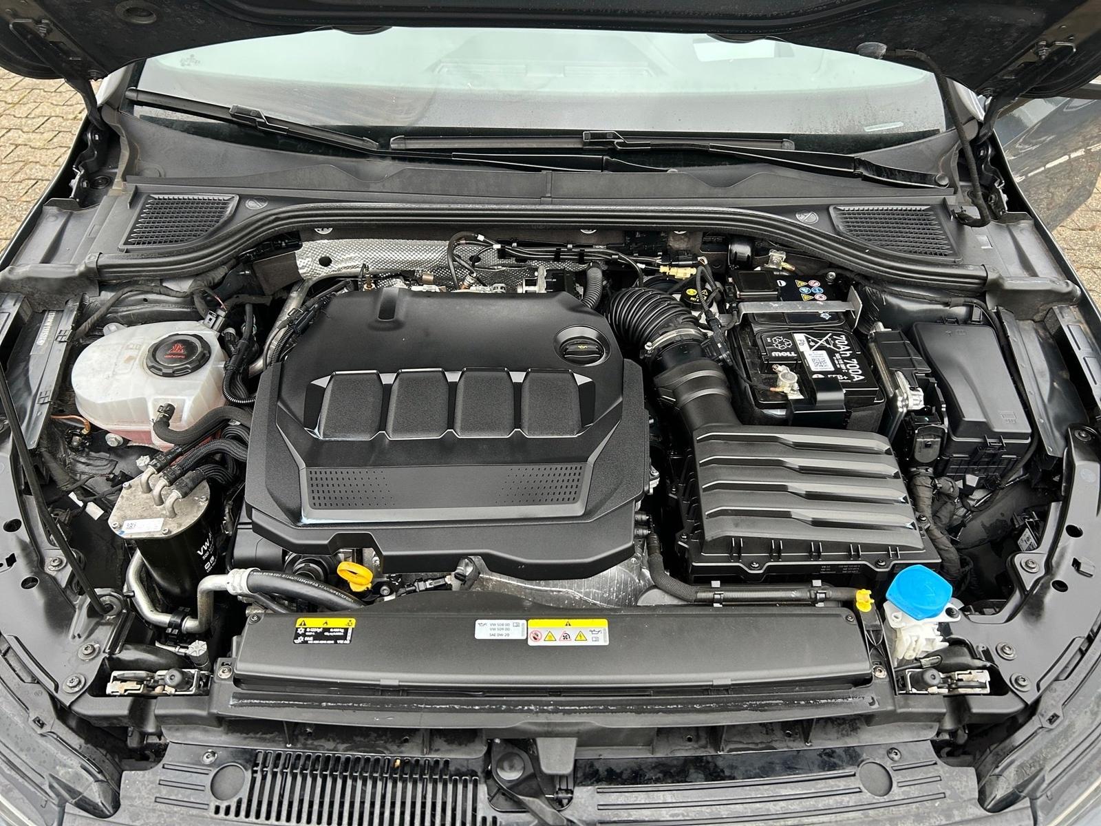 Volkswagen Golf VIII 2.0 TDI R-Line *HEAD-UP*HARMAN*PANO*MA, миниатюра 8