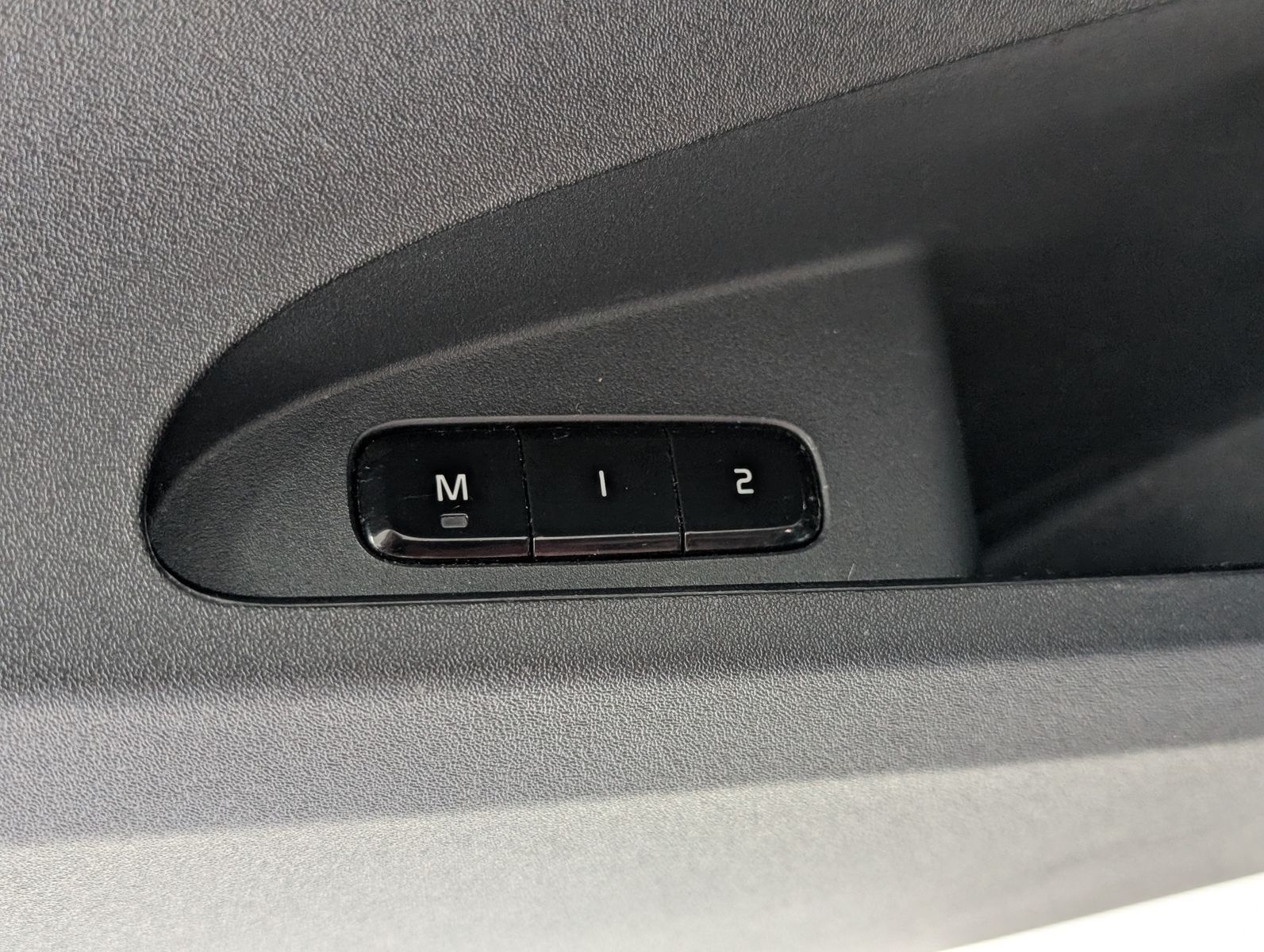 Fahrzeugabbildung Polestar 2 Range PILOT LITE PANO ACC LED H&K 360°