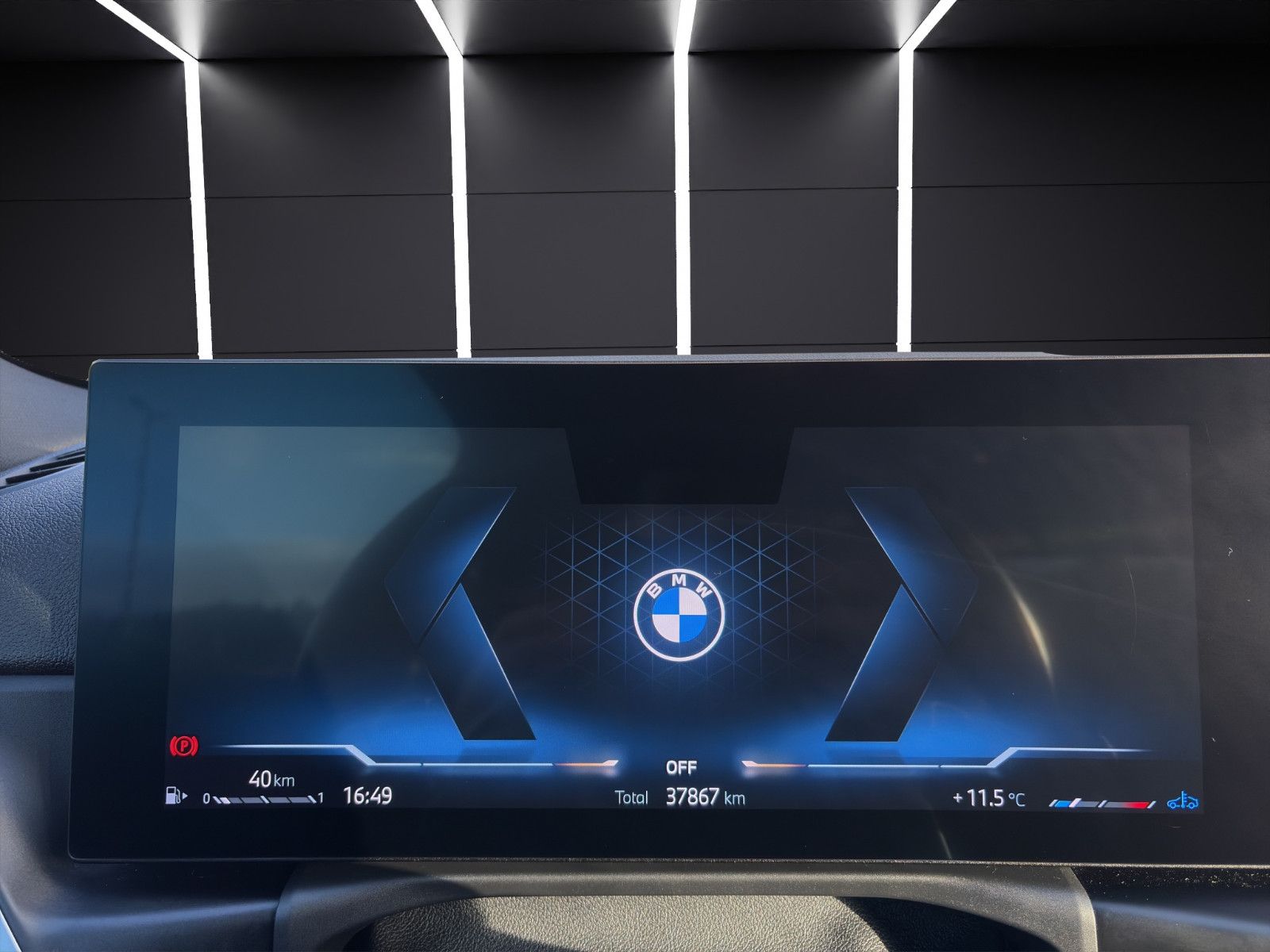 Fahrzeugabbildung BMW 220 i M Sport Coupe*Ambiente*SitzHZ*Memory*DAB