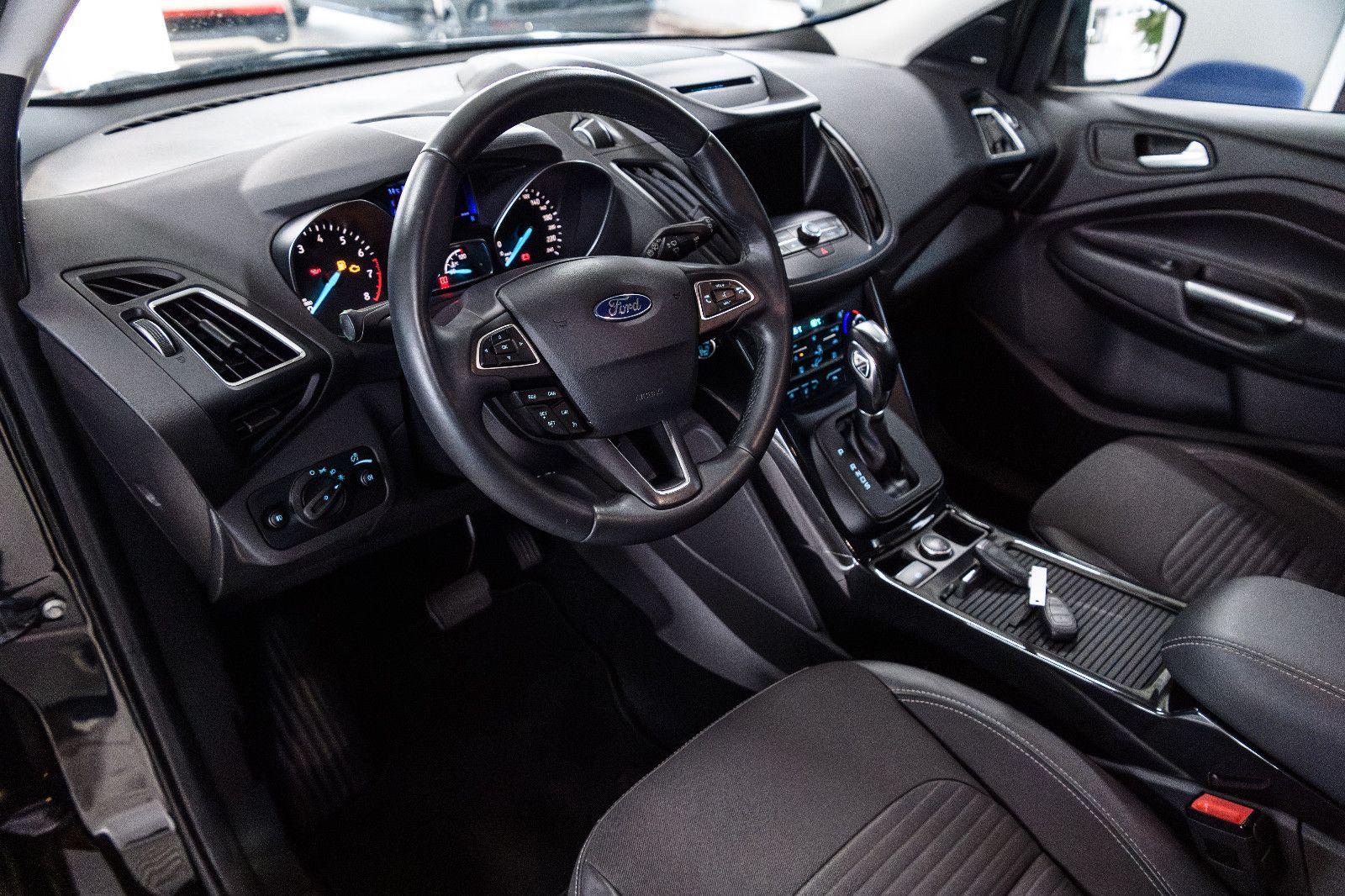 Fahrzeugabbildung Ford Kuga Titanium 260,- ohne Anzahlung