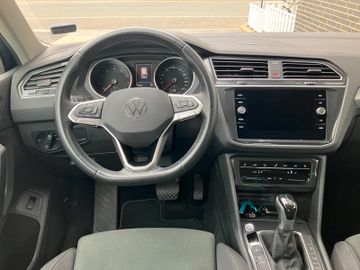 Volkswagen Tiguan - 8