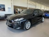 BMW 118d LED DRIV.ASS. PARK.ASS. Navi Klima PDC - BMW 1er Reihe Vorführfahrzeuge