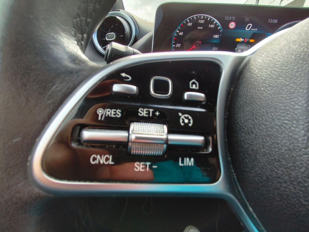 MERCEDES-BENZ B 250 19