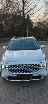 Hyundai SANTA FE 2.2 CRDi Signature 4WD DCT SEVEN Si... - Hyundai Santa Fe Signature mit Diesel-Antrieb