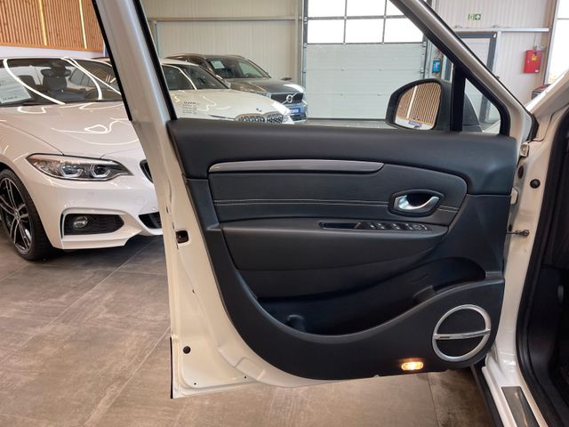 MYAUTOCENTER – Gebraucht- und Jahreswagen mit Werkstattservice in Pfaffenhofen Renault Scenic III BOSE Edition *Klima*Navi*Bluetooth*