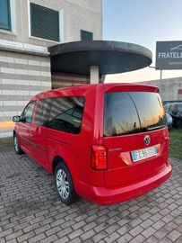Volkswagen Caddy - 4