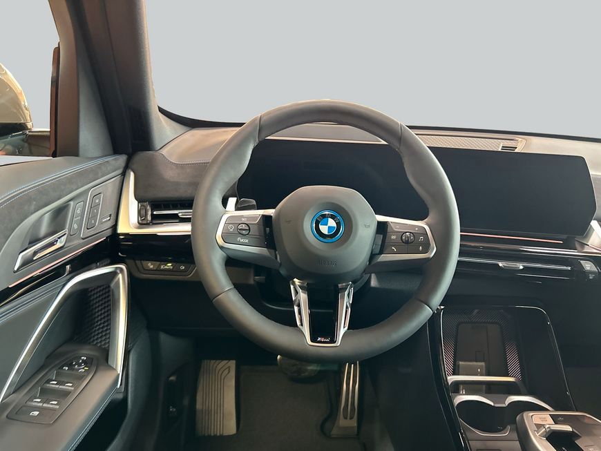 BMW iX1 - Bild 18