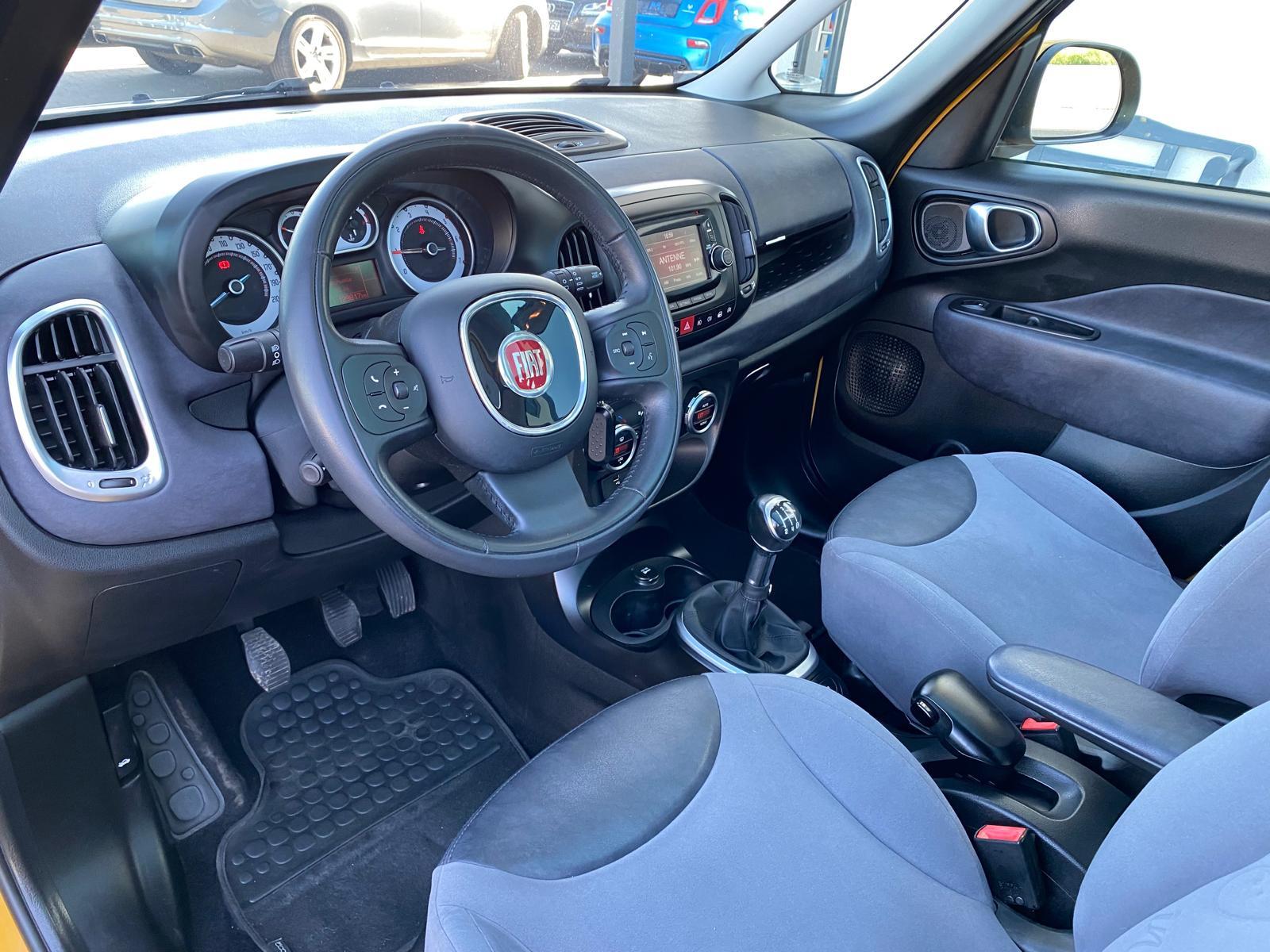 Fiat 500L 2012 — фото 13