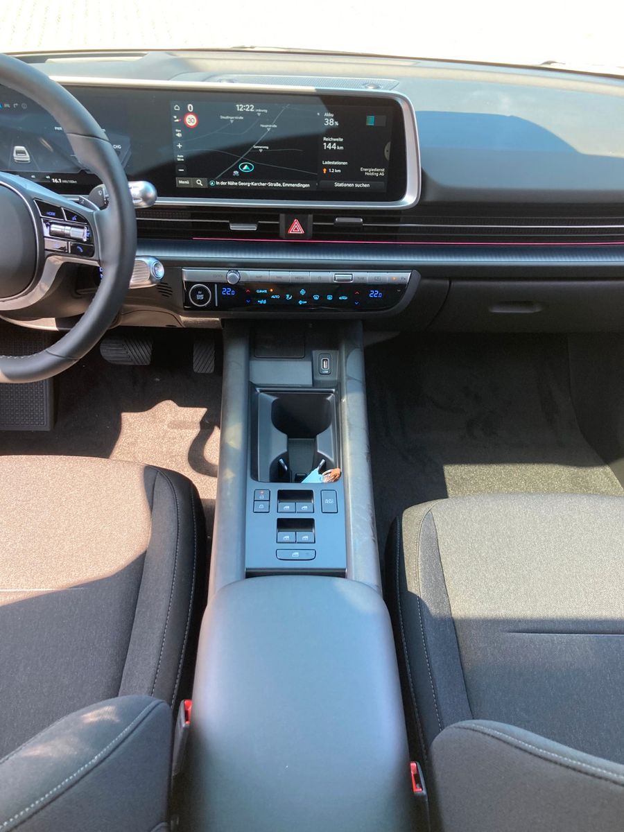 Hyundai IONIQ 6 – Bild 12