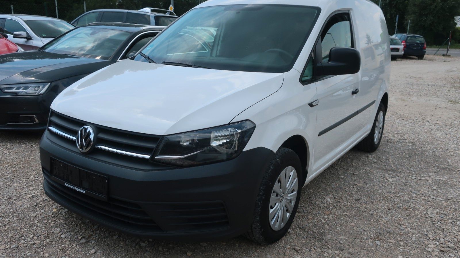 VW Caddy Nfz Kasten BMT - DSG - AHK - Kamera