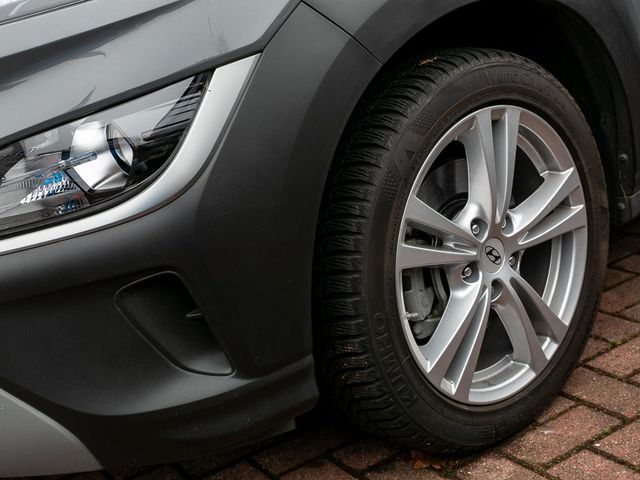 Hyundai Kona 1.6 Trend Hybrid 2WD Spurhalteassistent