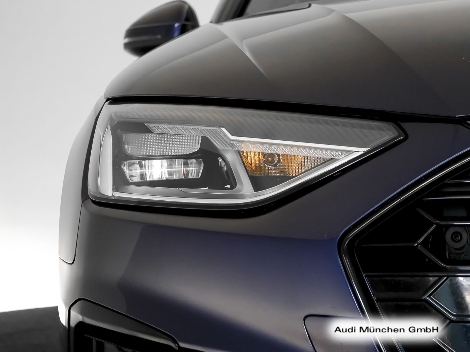 Audi A4 - Bild 10