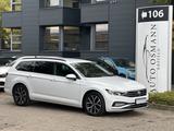 Volkswagen Passat Variant 2.0 TDI SCR DSG Business | 360°K - Volkswagen Passat Variant: 3b