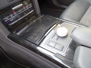 Mercedes-Benz E E 250 CDI BlueEfficiency SD-Tempom.-Bi-Xenon