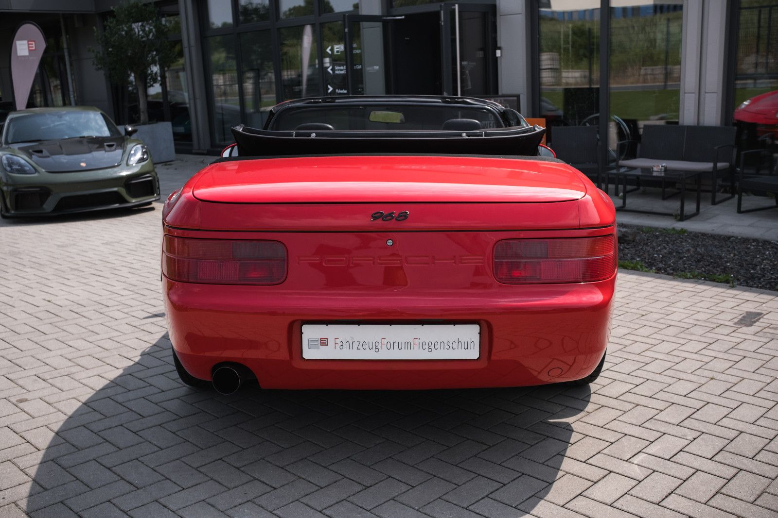 Fahrzeugabbildung Porsche 968 Cabrio-dt. Auto-Klima -el. Sitze-Sitzheizung