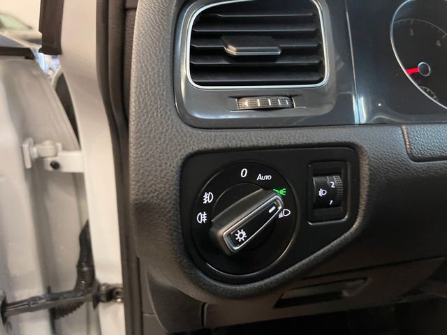 MYAUTOCENTER – Gebraucht- und Jahreswagen mit Werkstattservice in Pfaffenhofen Volkswagen Golf VII Lim. Comfortline BMTStart-Stopp*Klima*