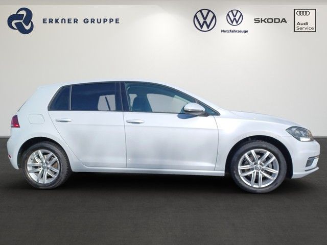 Fahrzeugabbildung Volkswagen Golf VII Lim. 1.0TSI Comfortline BLUETOOTH+SITZH