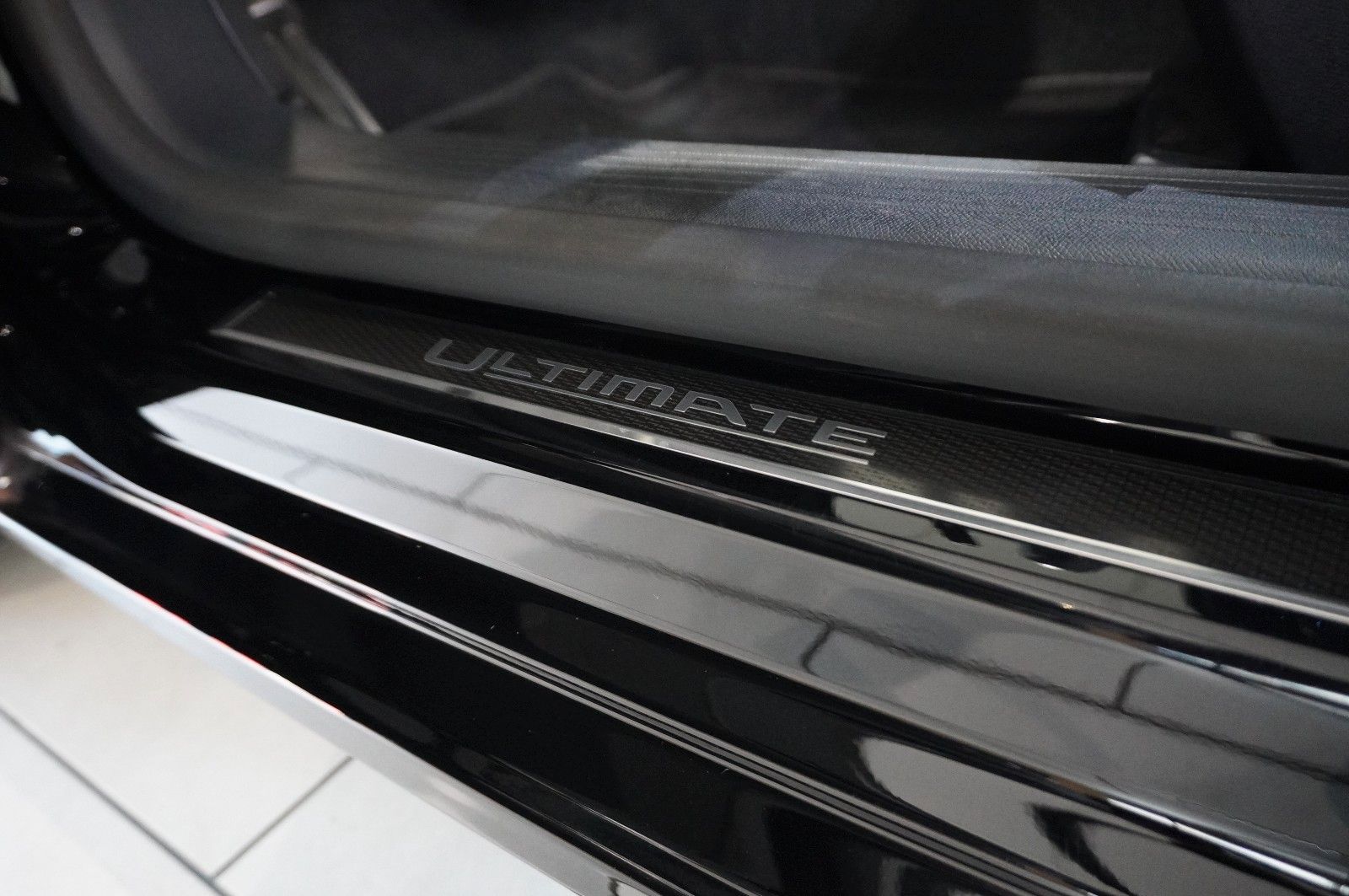 Fahrzeugabbildung Opel Astra L ST 1.2T ULTIMATE NAVI/LED/360°/HUD/AHK