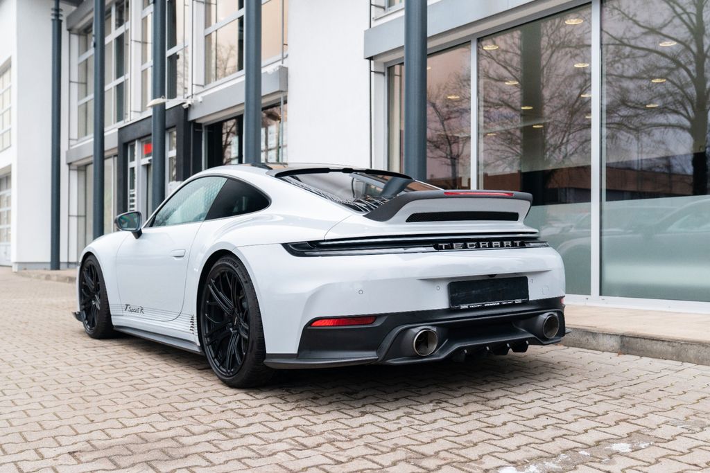 ANDERE Techart T Sport R/ SCHALTER/ 505 PS/ MATT CARBON ANDERE Techart T Sport R/ SCHALTER/ 505 PS/ MATT CARBON