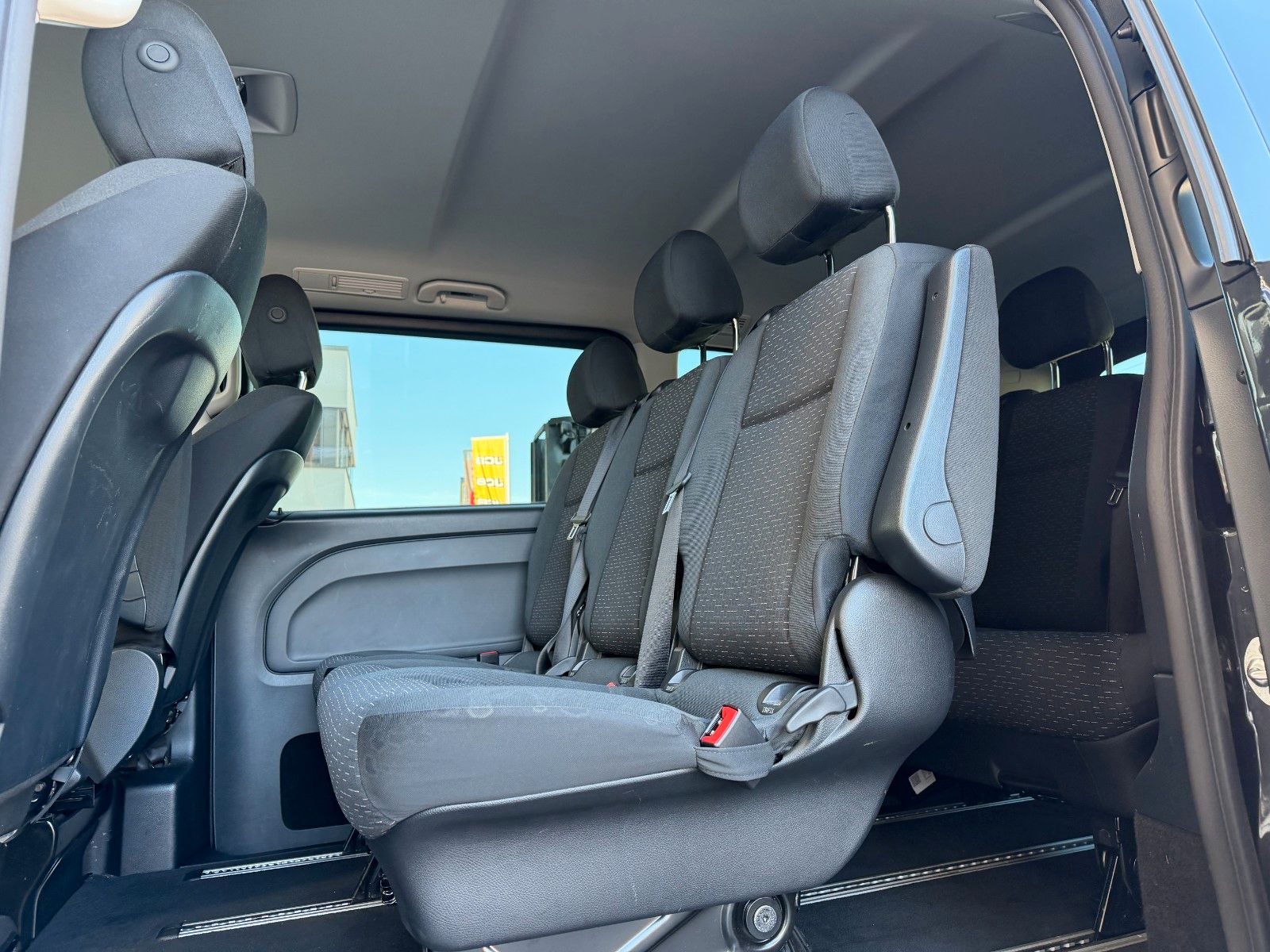 Fahrzeugabbildung Mercedes-Benz Vito 116 CDI 9G Tourer SELECT AHK2,5to LED