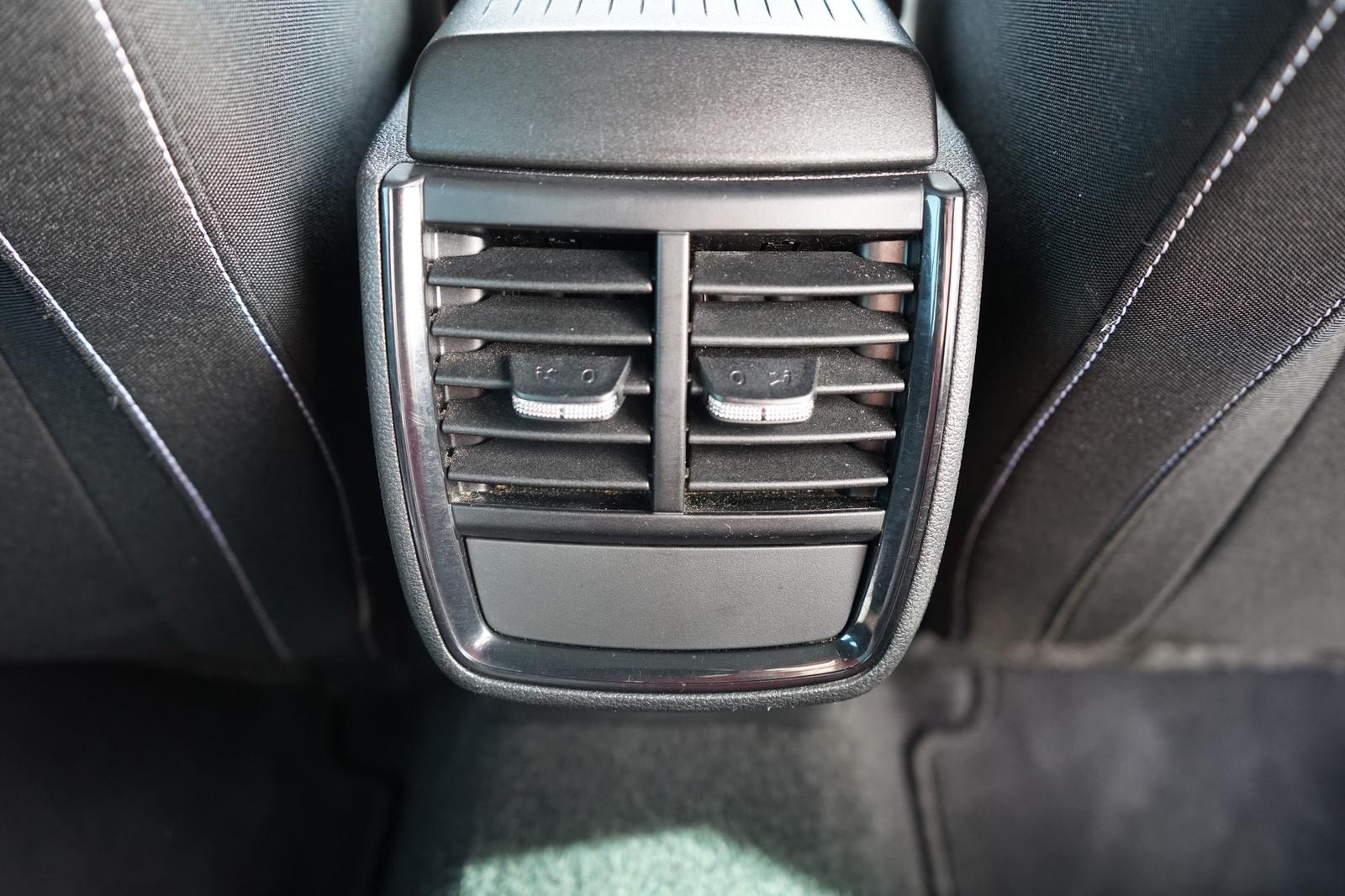 Skoda Scala 1.0 TSI DSG Monte Carlo LED Navi Panorama